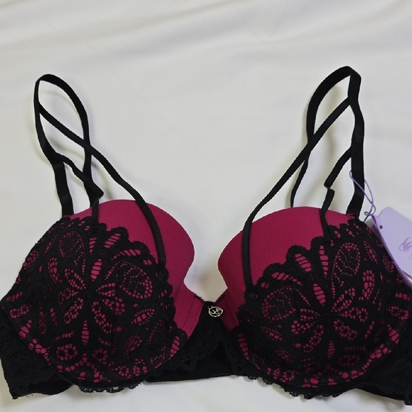 Uca Eloise Sexy Lace Underwire Bra Size 34C NwT - Picture 2 of 9